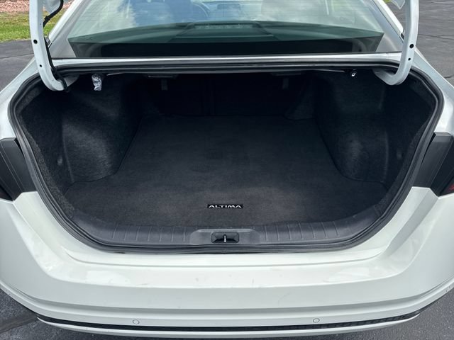 Used 2025 Nissan Altima 2.5 SV FWD image 22