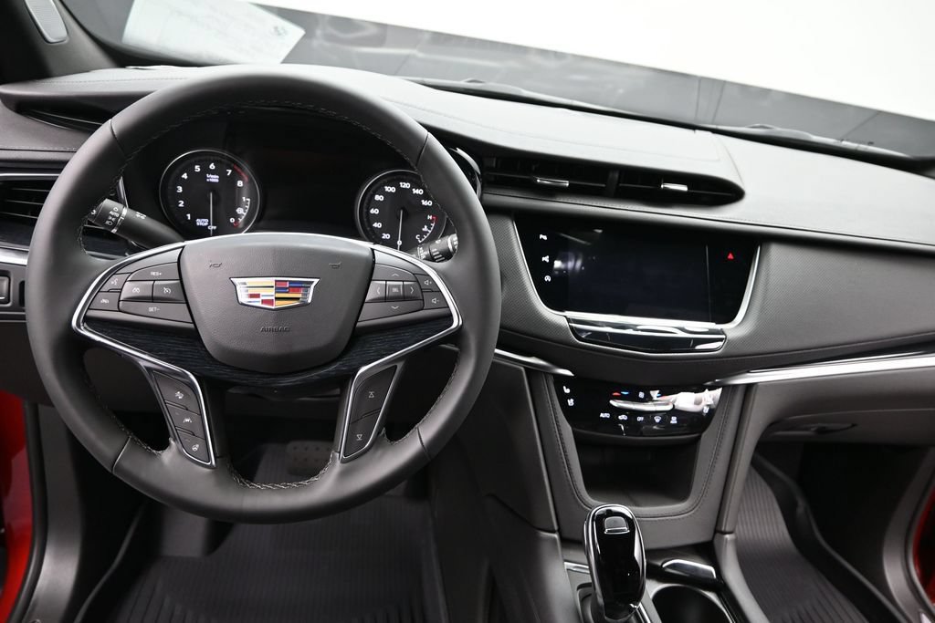 New 2026 Cadillac XT5 Premium Luxury w/ Driver Assist Package AWD/4WD image 11