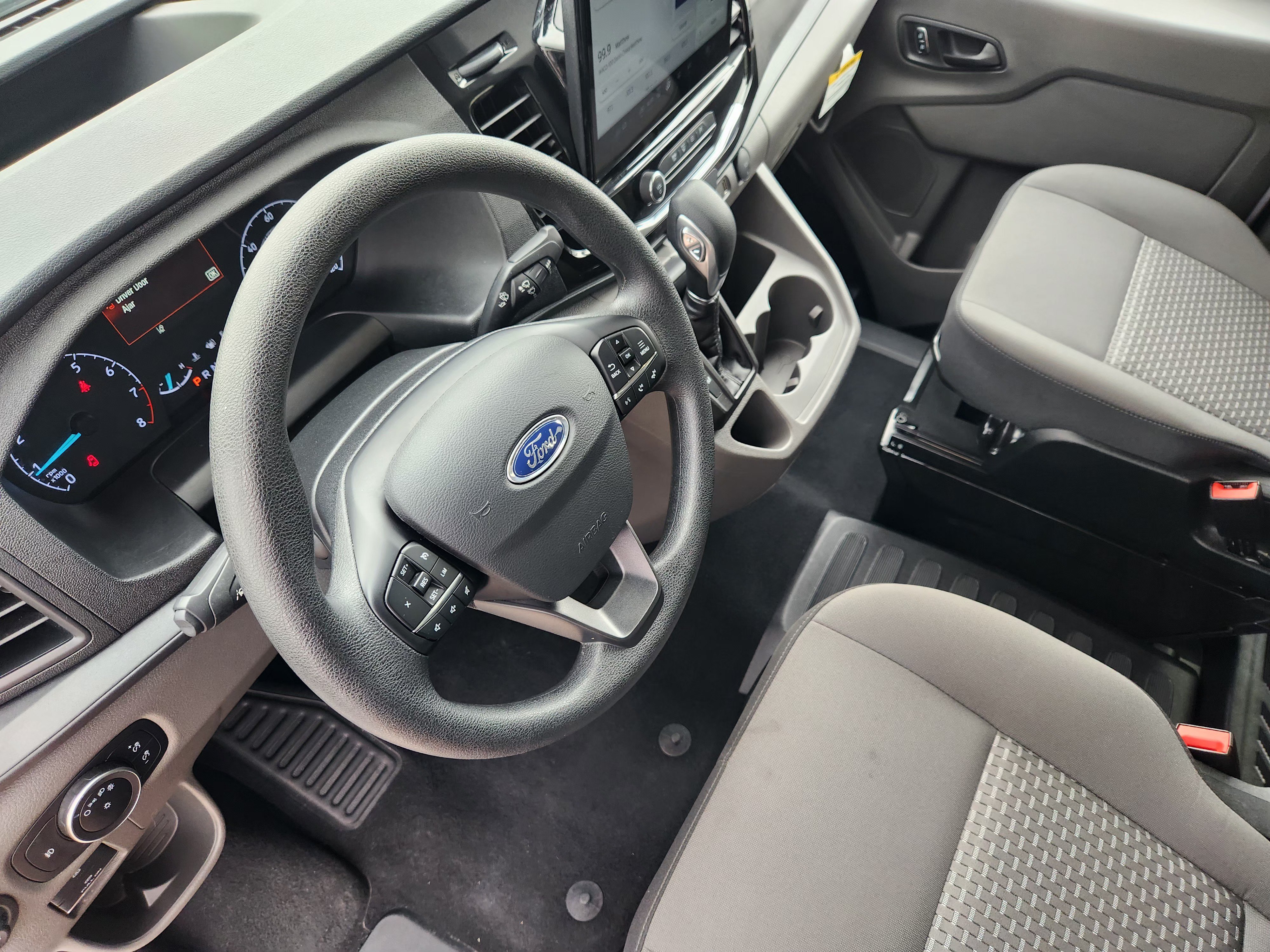 Used 2025 Ford Transit 350 XLT RWD image 14