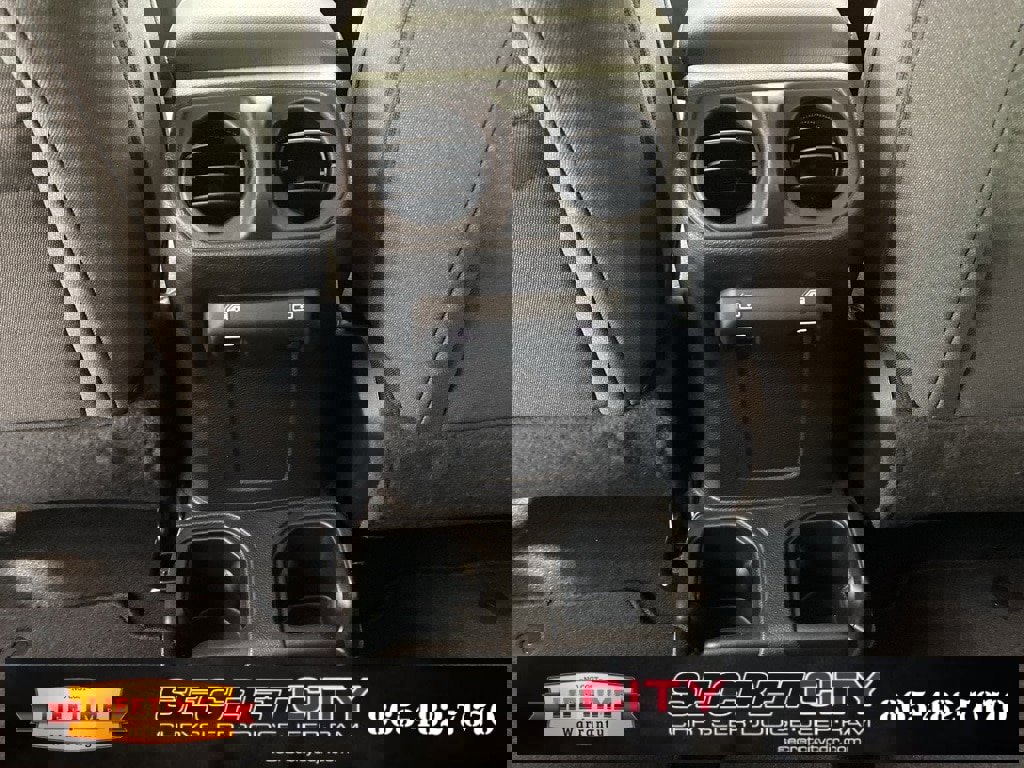 New 2025 Jeep Gladiator Sport image 27