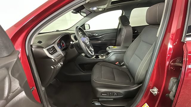 Used 2020 GMC Acadia SLE w/ Driver Convenience Package AWD/4WD image 11