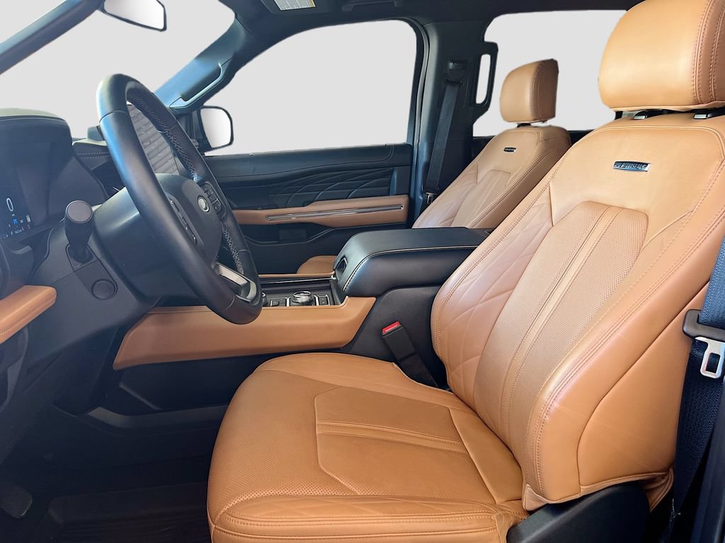 Used 2024 Ford Expedition Platinum AWD/4WD image 22