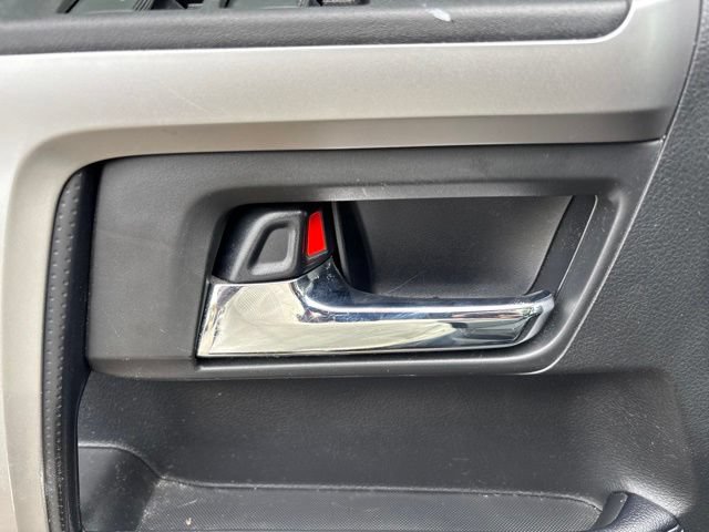 Used 2018 Toyota 4Runner SR5 Premium AWD/4WD image 13