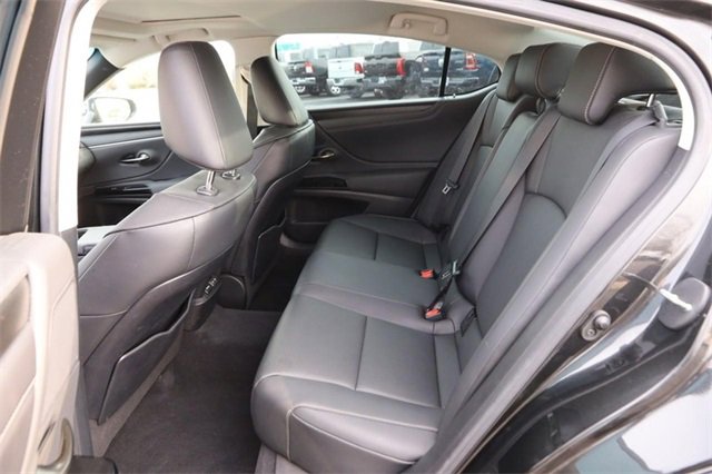 Used 2023 Lexus ES 350 w/ Premium Package image 10