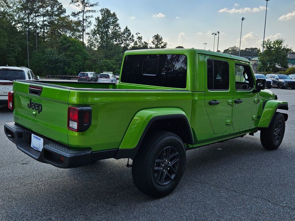 New 2025 Jeep Gladiator Sport AWD/4WD image 13