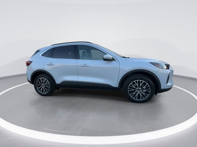New 2026 Ford Escape SE w/ PHEV Premium Package FWD image 9