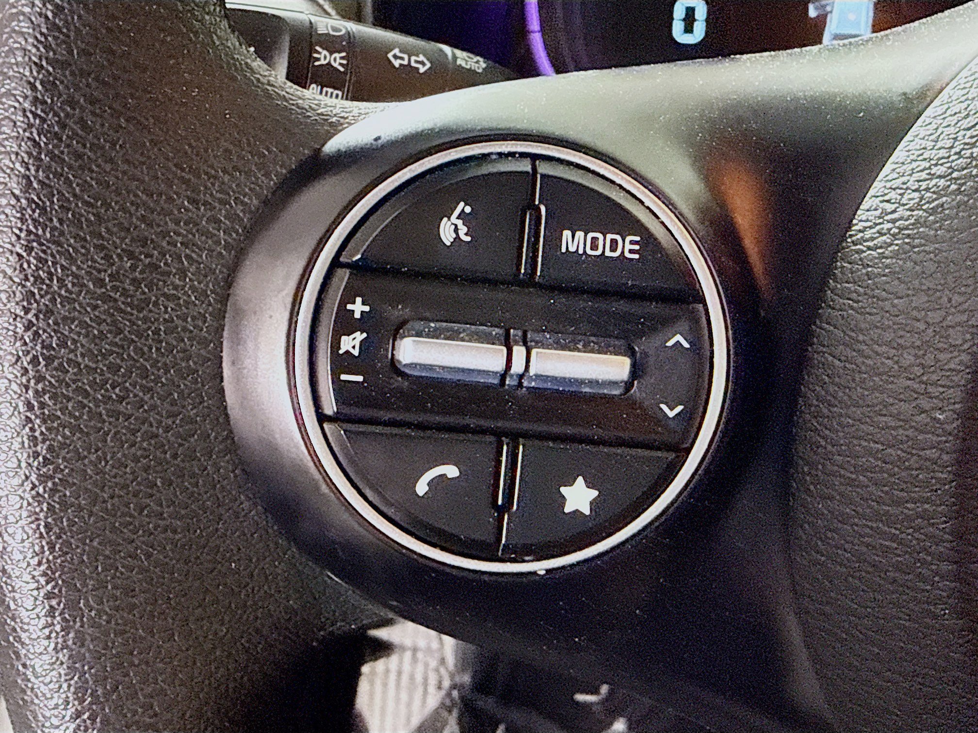 Used 2025 Kia Soul LX w/ LX Technology Package image 14