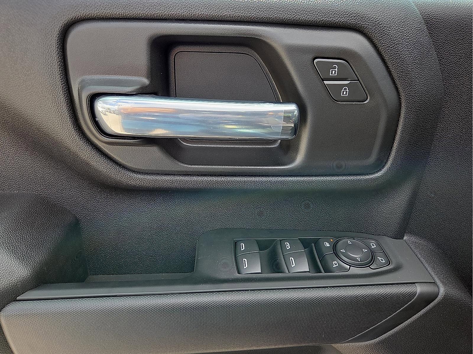 New 2026 Chevrolet Silverado 2500 Custom w/ Custom Value Package image 13