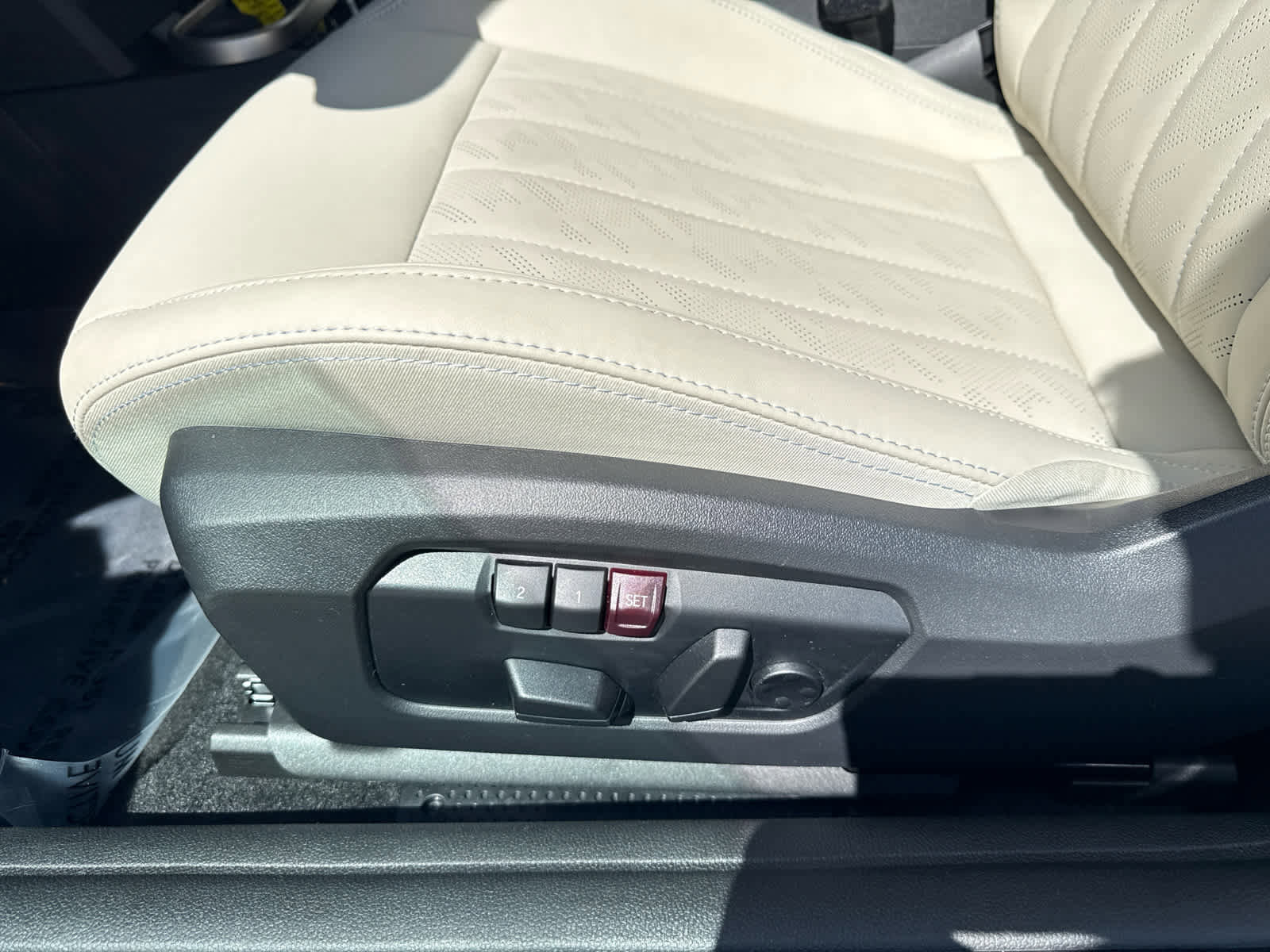 Used 2025 MINI Cooper S image 8