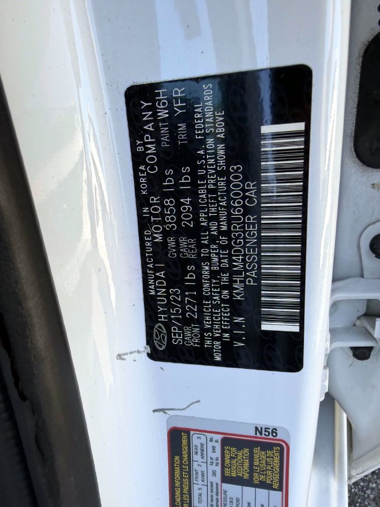 Certified 2024 Hyundai Elantra SEL FWD image 13