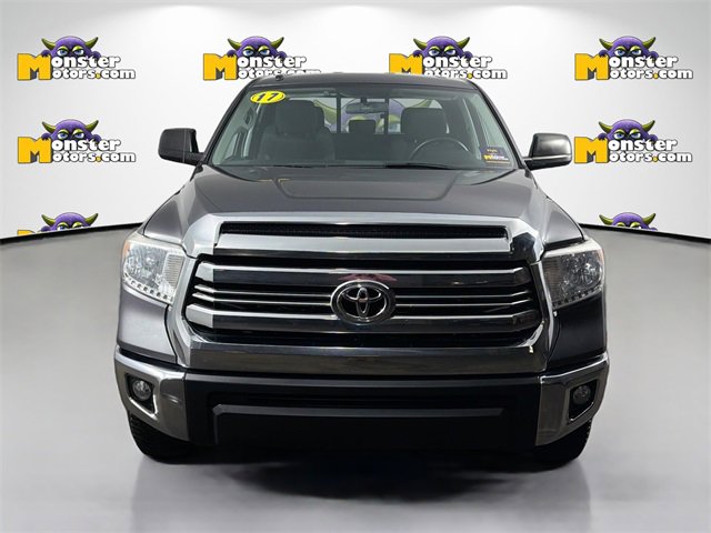 Used 2017 Toyota Tundra SR image 2