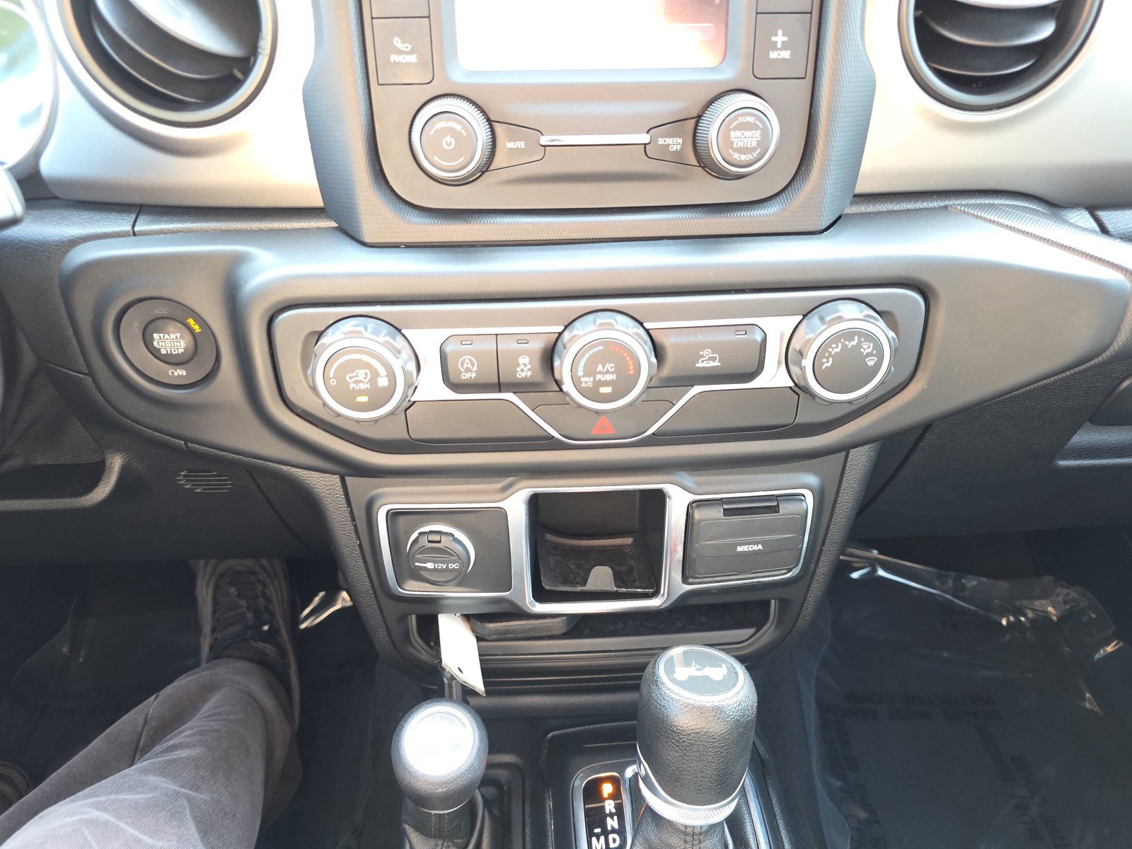 Used 2021 Jeep Wrangler Unlimited Sport AWD/4WD image 20