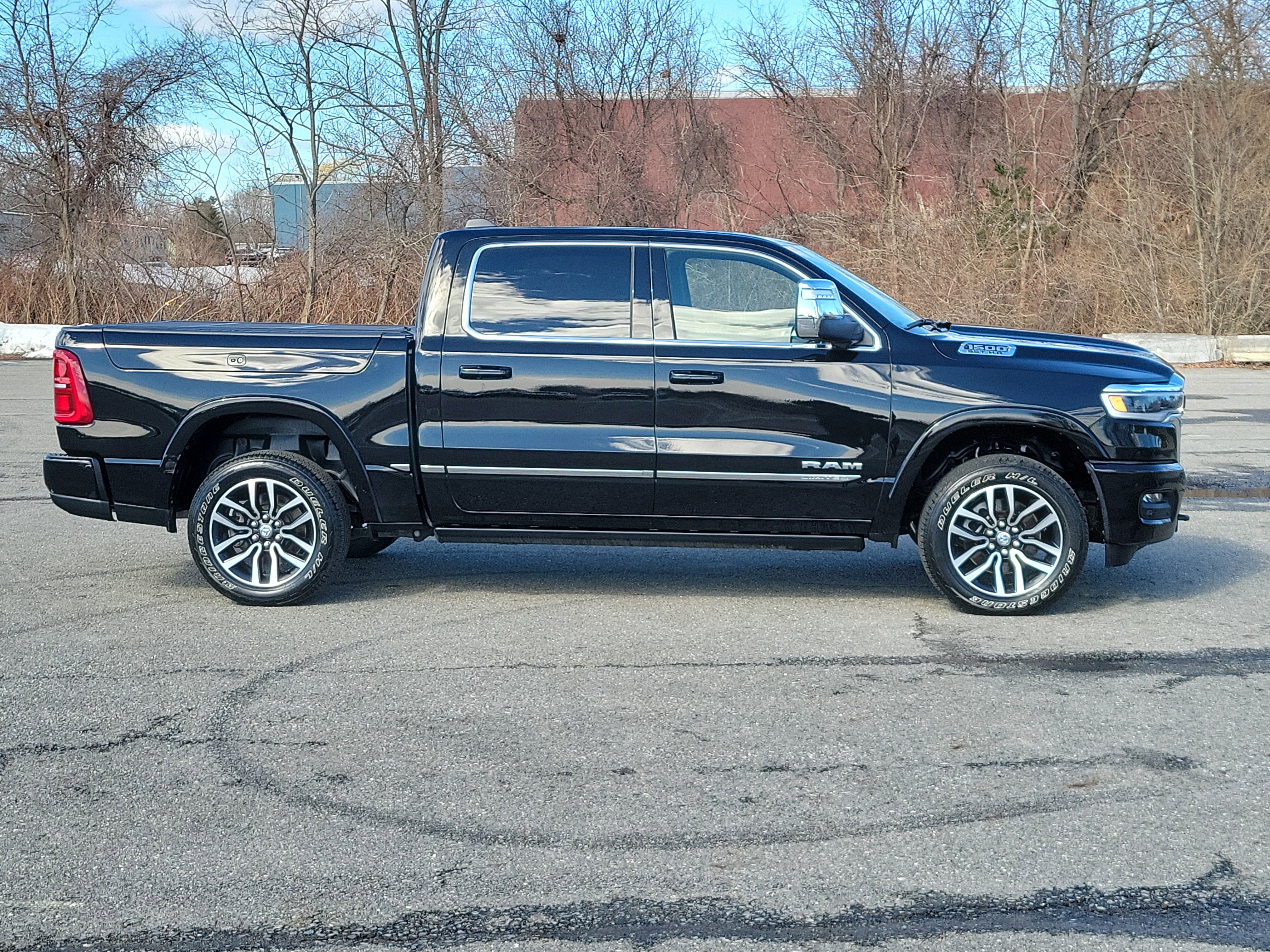 Used 2025 RAM 1500 Limited image 4