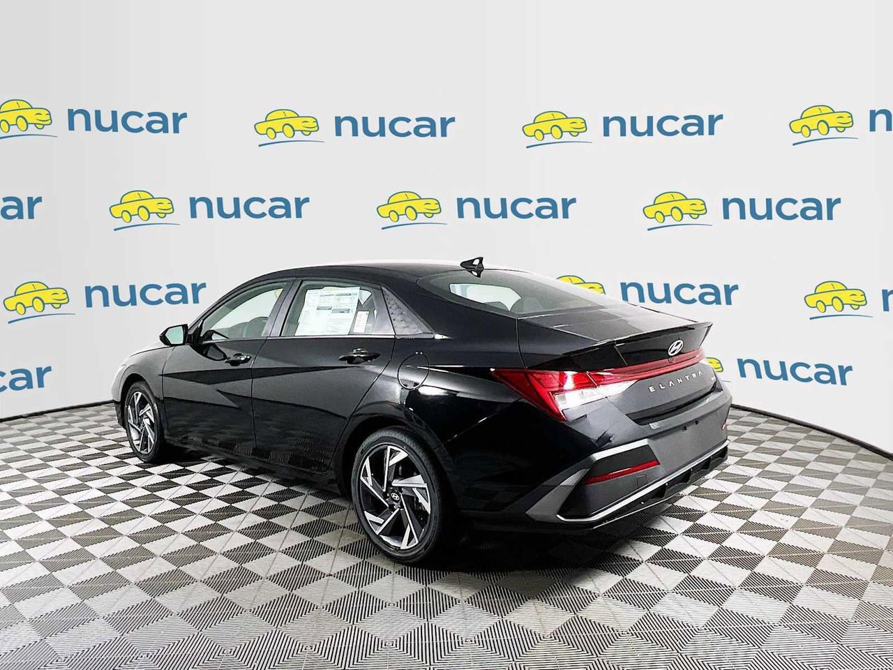 New 2025 Hyundai Elantra SEL image 5