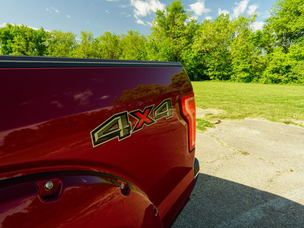 Used 2017 Ford F150 XLT AWD/4WD image 10