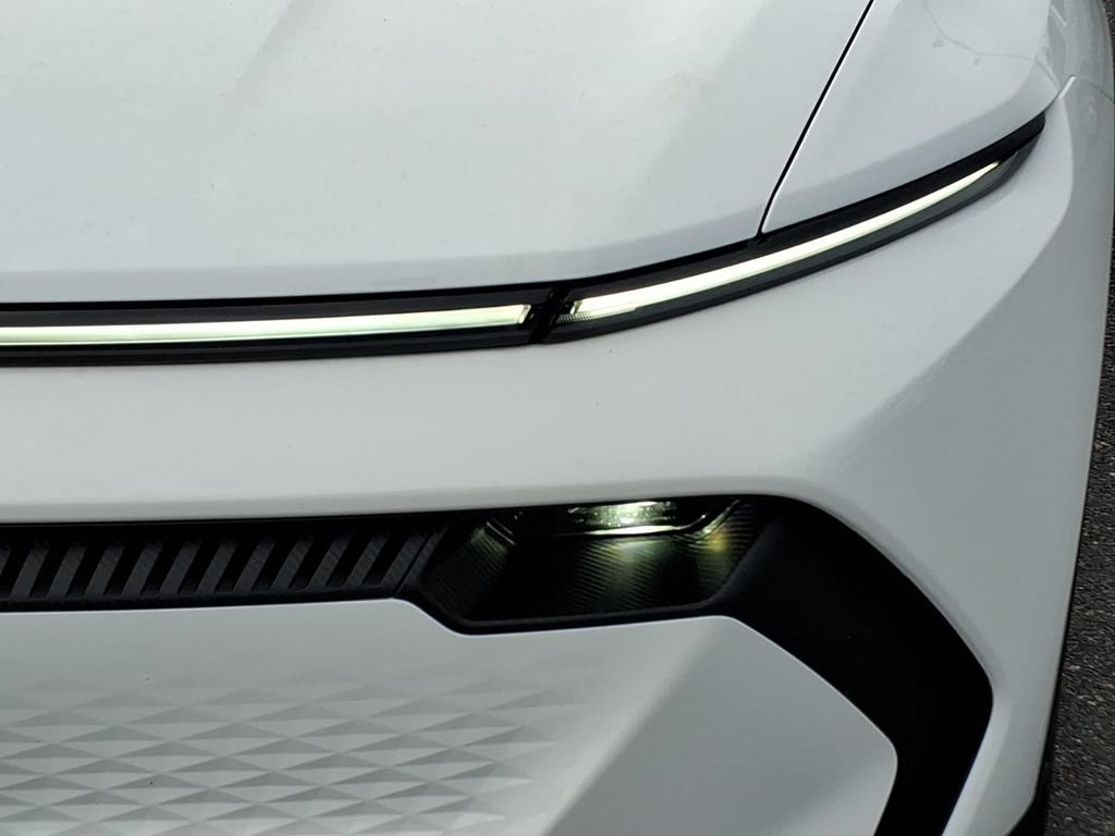 New 2026 Chevrolet Equinox EV LT FWD image 8