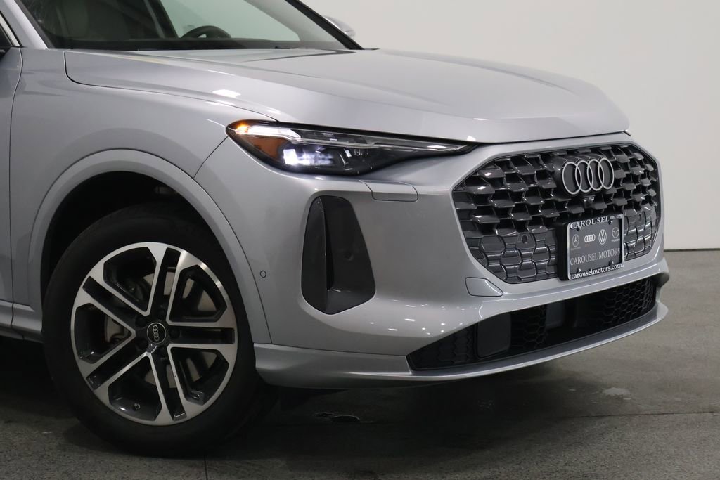 Used 2025 Audi Q5 2.0T Premium Plus w/ Premium Plus image 3