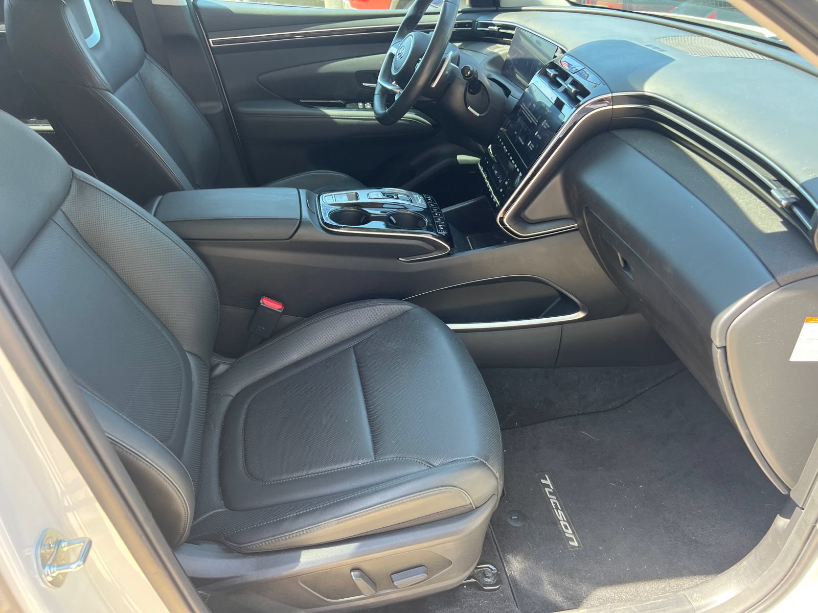 Used 2024 Hyundai Tucson Limited AWD/4WD image 12