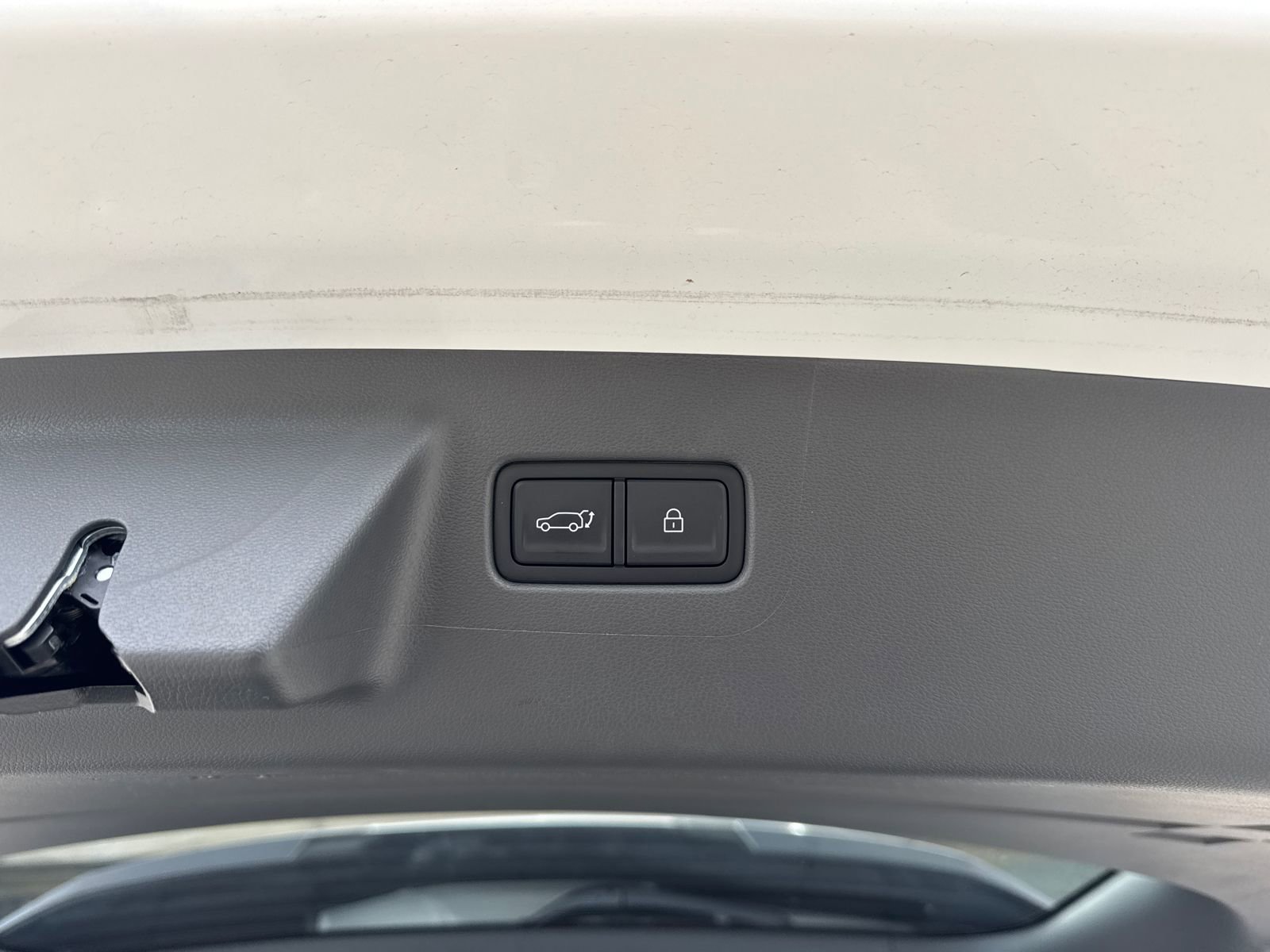 Used 2025 Hyundai Santa Fe Limited image 19