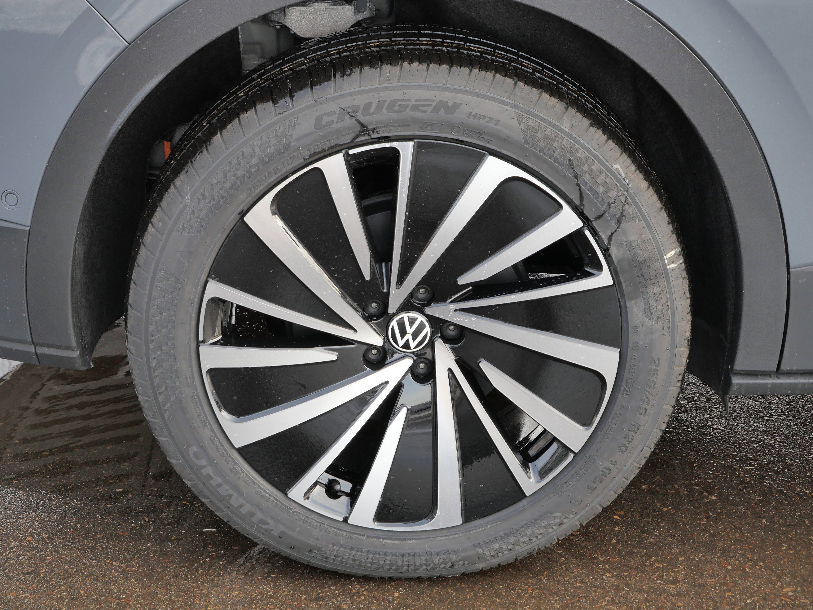 New 2026 Volkswagen ID.4 Pro image 5