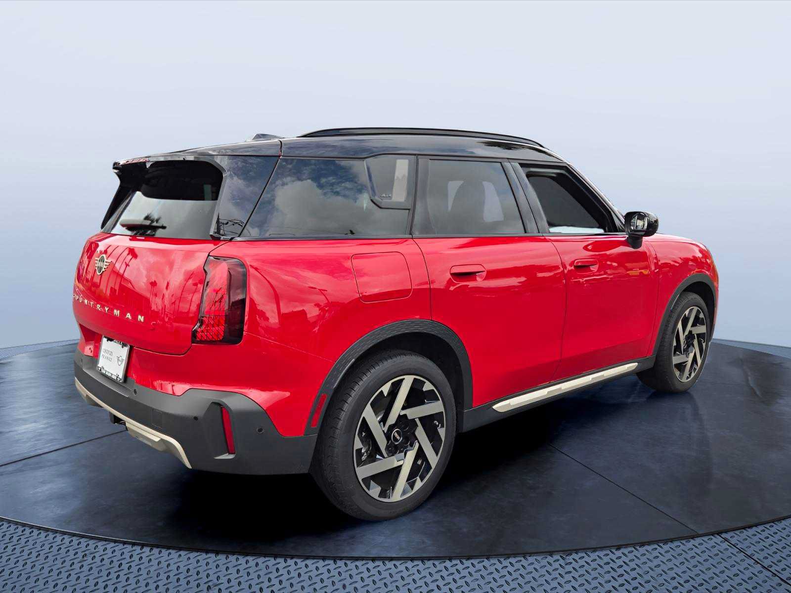 Certified 2026 MINI Cooper Countryman S w/ Comfort Package Max AWD/4WD image 3