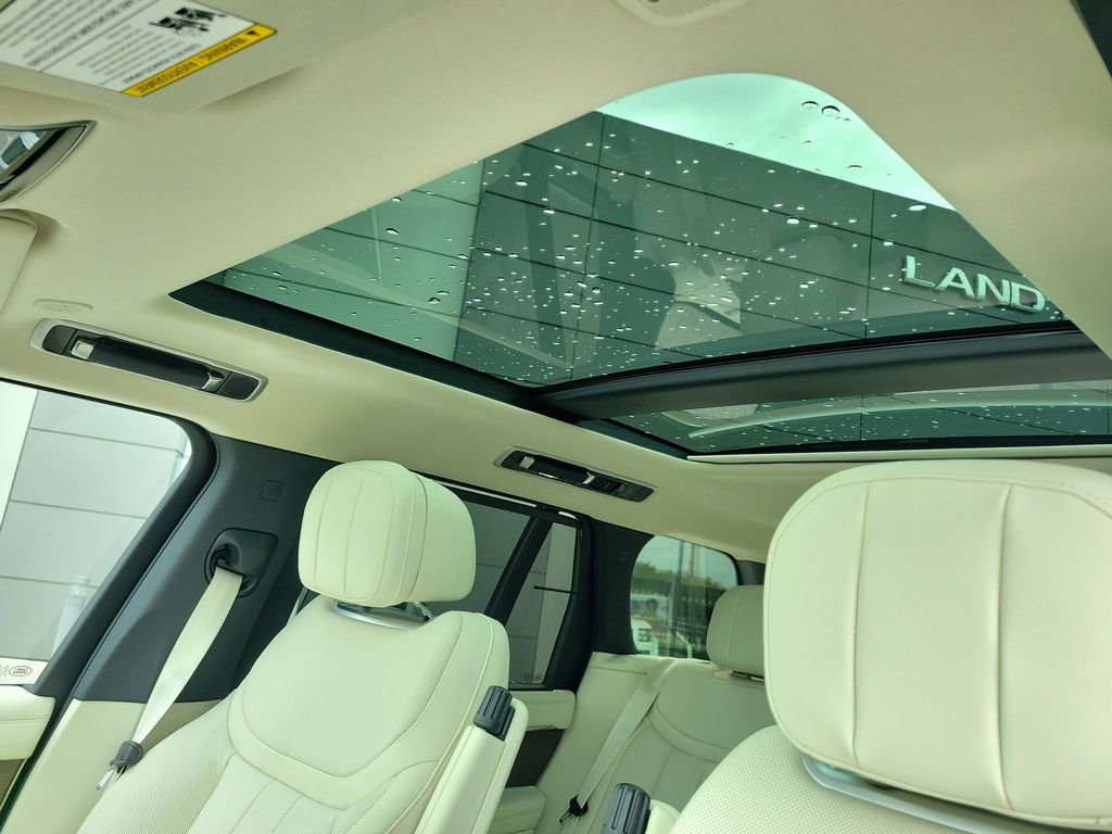 New 2026 Land Rover Range Rover SE AWD/4WD image 28