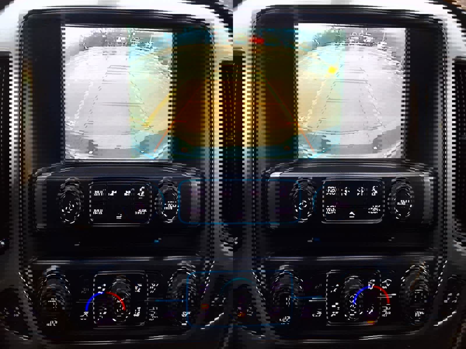 Used 2018 Chevrolet Silverado 1500 LTZ Z71 w/ Centennial Edition image 12