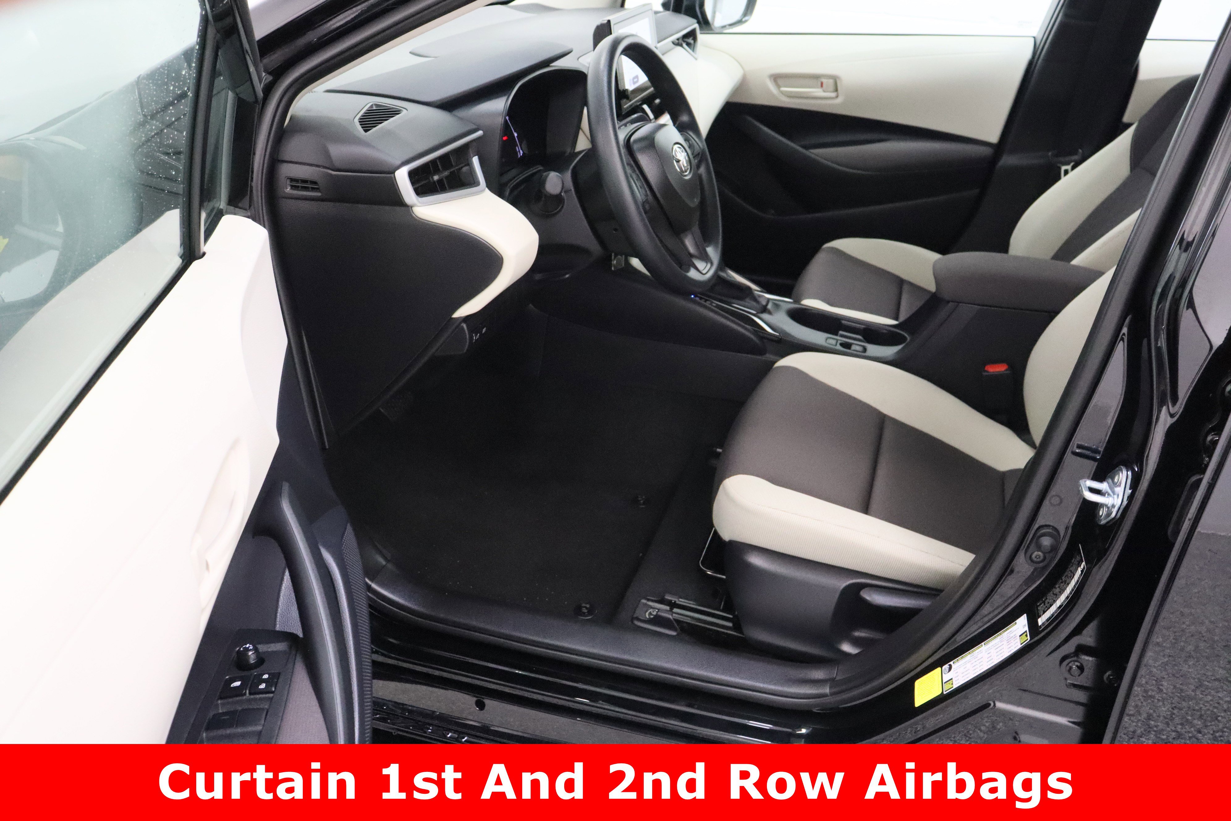 Used 2026 Toyota Corolla LE image 14