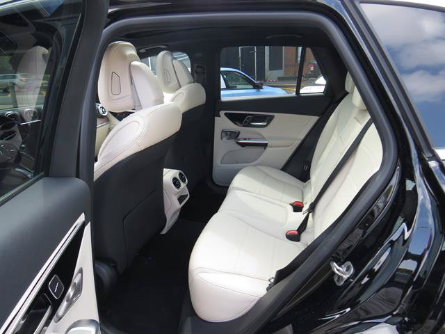 Used 2026 Mercedes-Benz GLC 300 4MATIC image 22