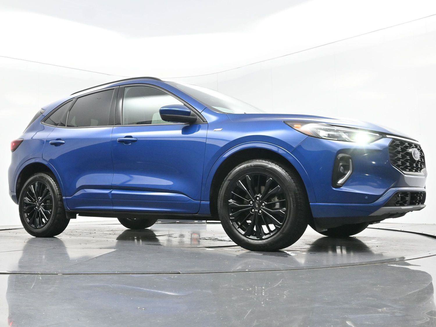 Used 2023 Ford Escape ST-Line Elite AWD/4WD image 42