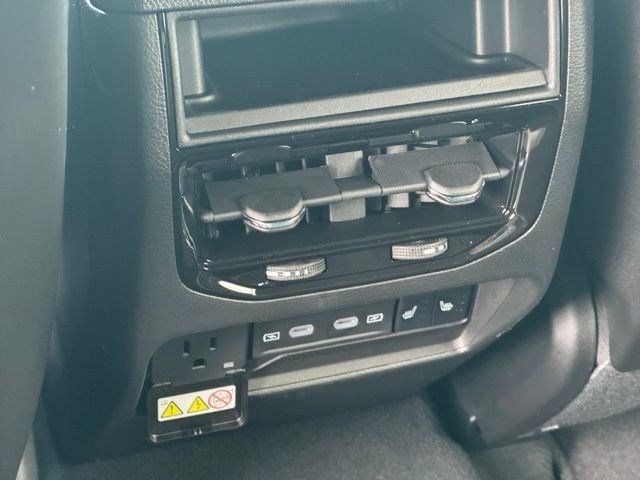 New 2026 Jeep Grand Cherokee Limited AWD/4WD image 30
