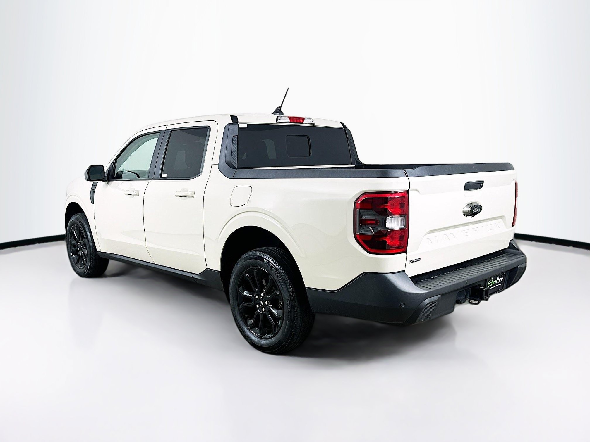 Used 2024 Ford Maverick Lariat w/ Black Appearance Package FWD image 5