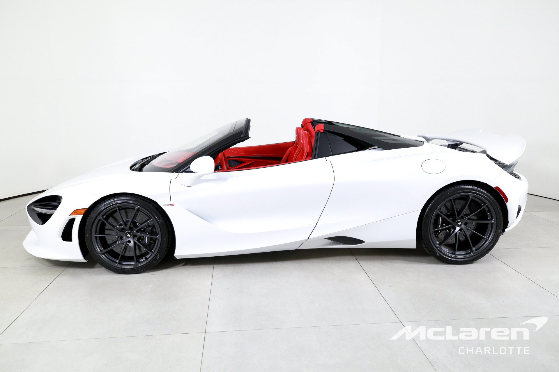 New 2027 McLaren 750S Spider RWD image 7