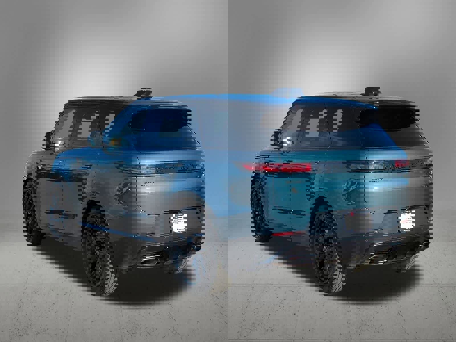 Used 2023 Land Rover Range Rover Sport SE image 4