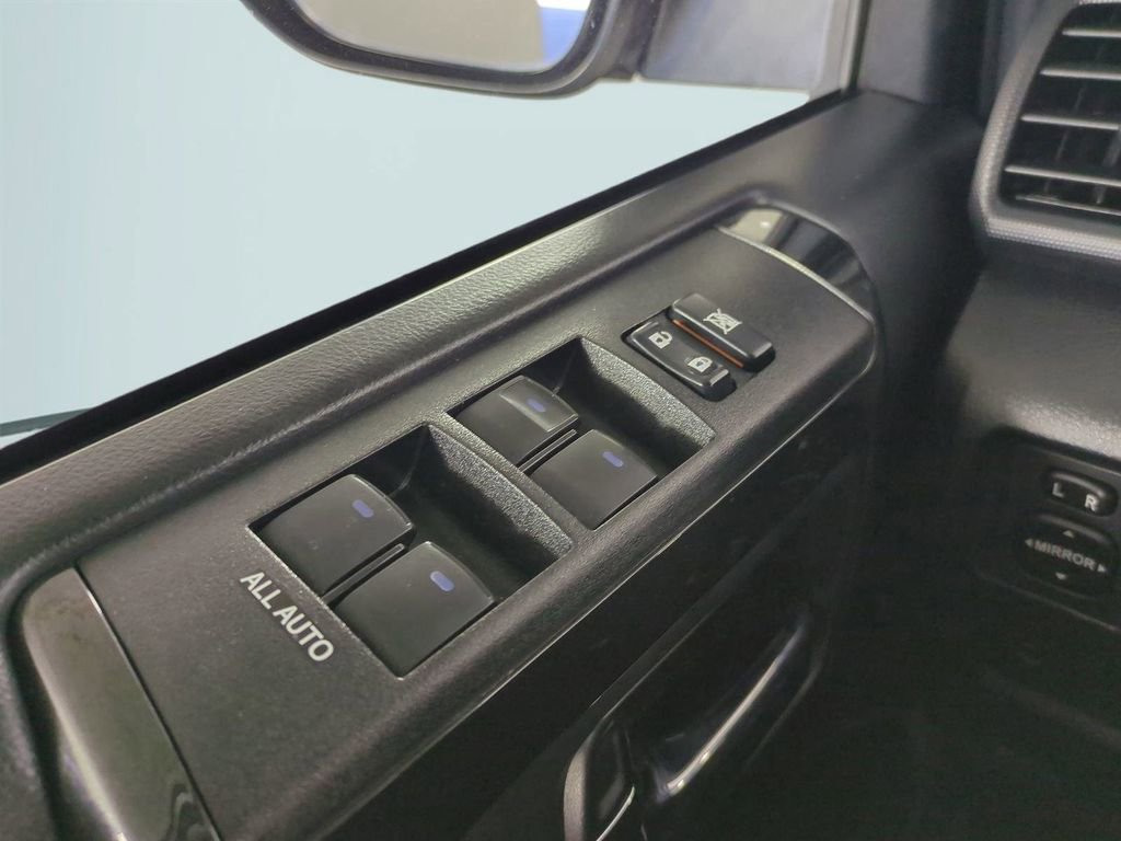 Used 2020 Toyota 4Runner Venture w/ Moonroof Package image 30