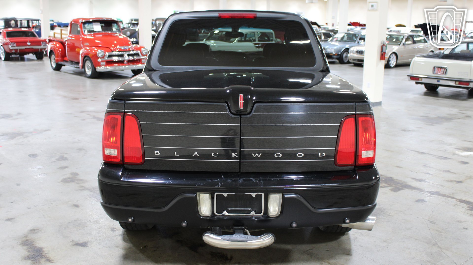 Used 2002 Lincoln Blackwood RWD image 6