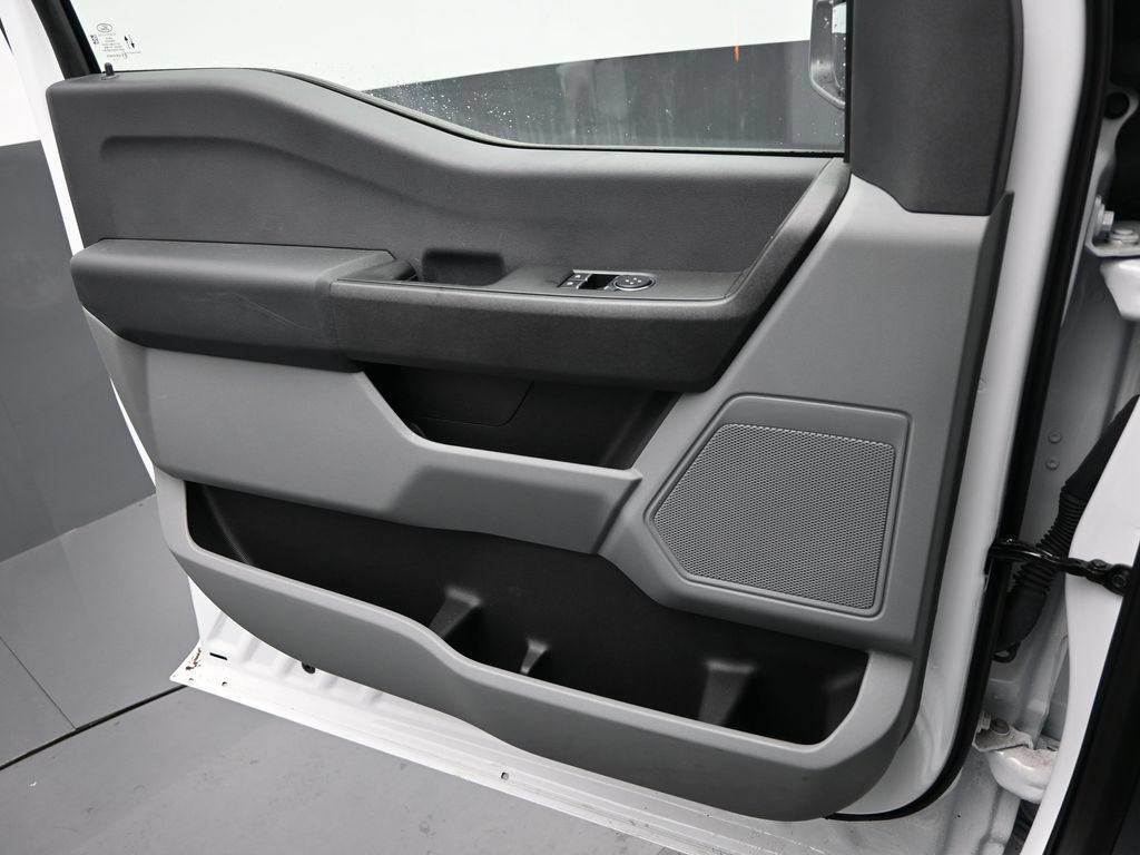 Used 2023 Ford F250 XL w/ XL Chrome Package RWD image 12