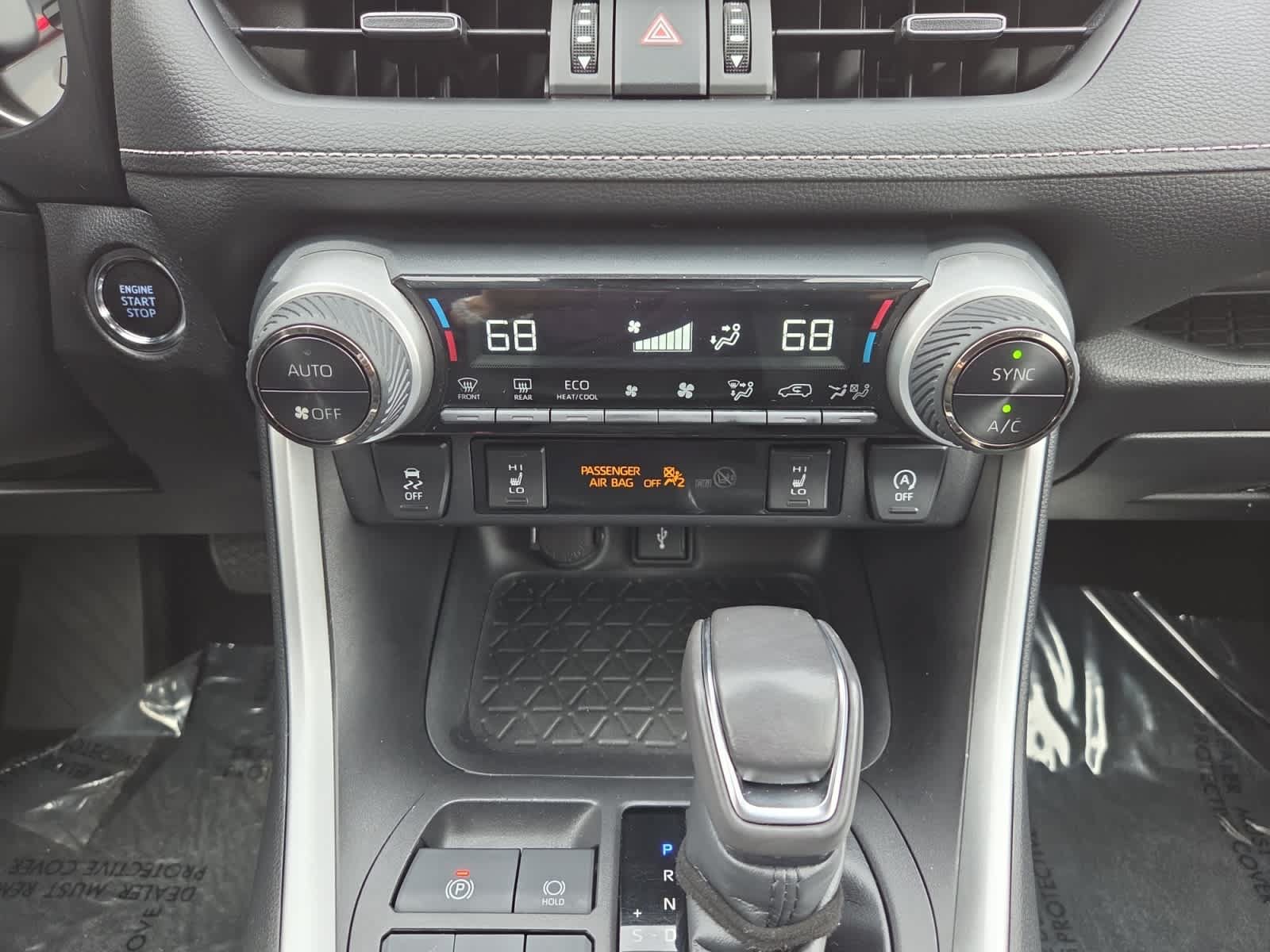 Used 2022 Toyota RAV4 XLE Premium AWD/4WD image 52