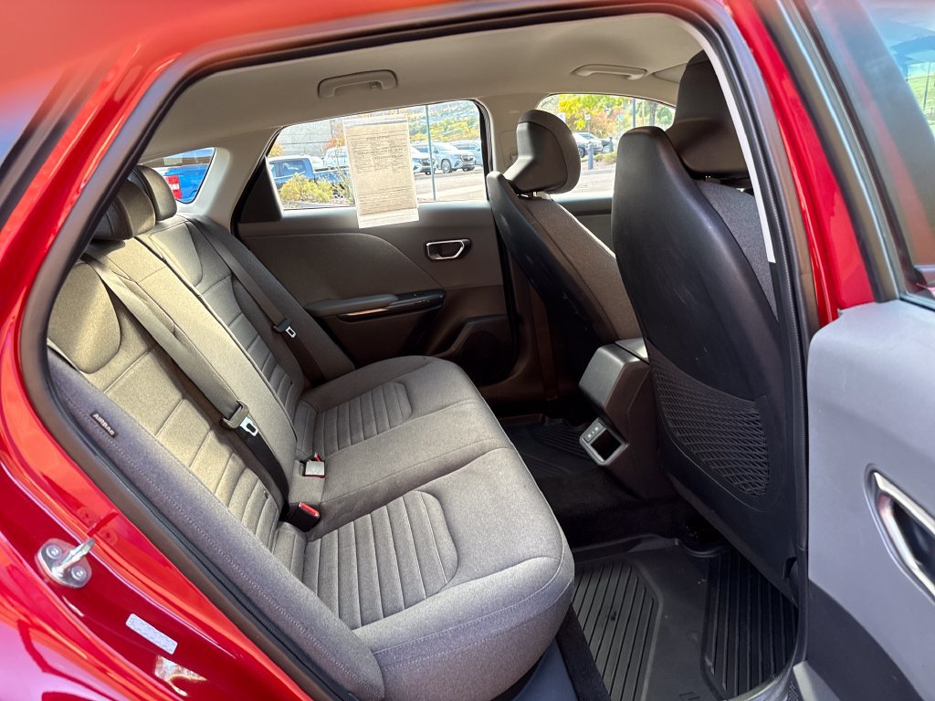 Used 2025 Kia K4 EX FWD image 25