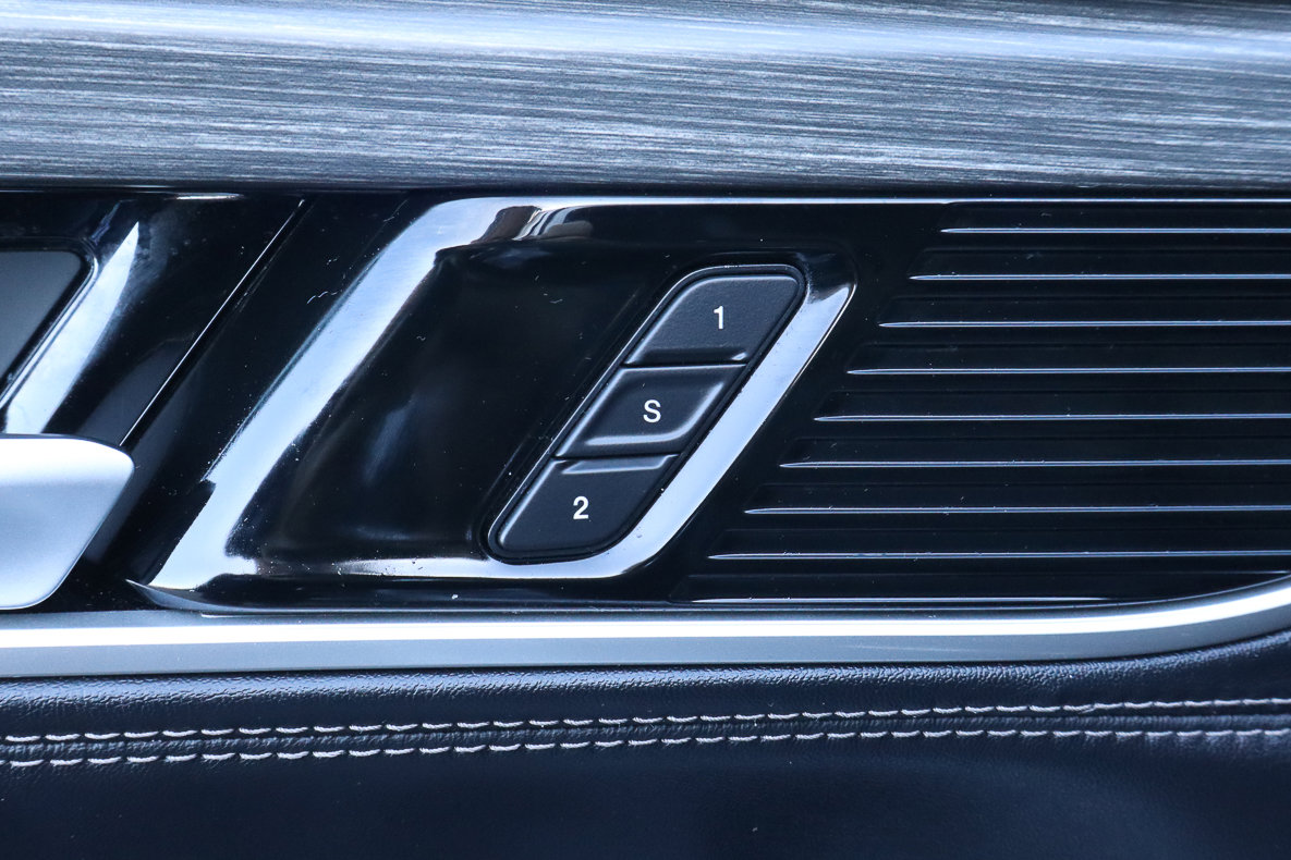 Used 2024 Jeep Wagoneer Series III image 17