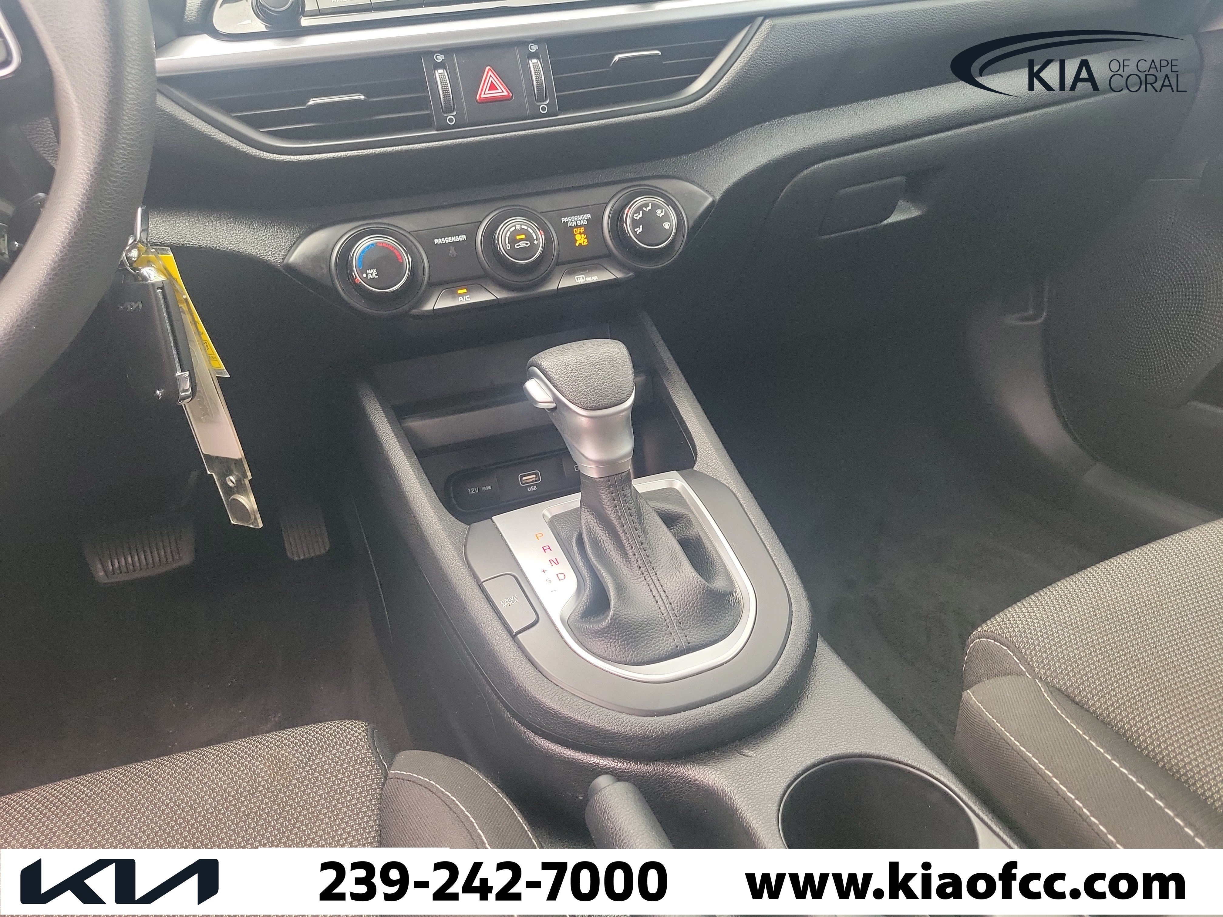 Certified 2024 Kia Forte LXS w/ LXS Technology Package FWD image 17