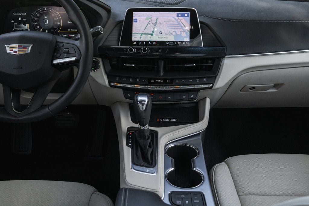 Used 2025 Cadillac CT4 Premium Luxury RWD image 19