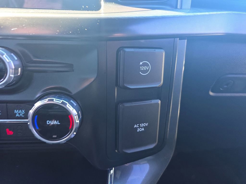 Certified 2022 Ford F150 Lariat w/ Equipment Group 502A High image 49