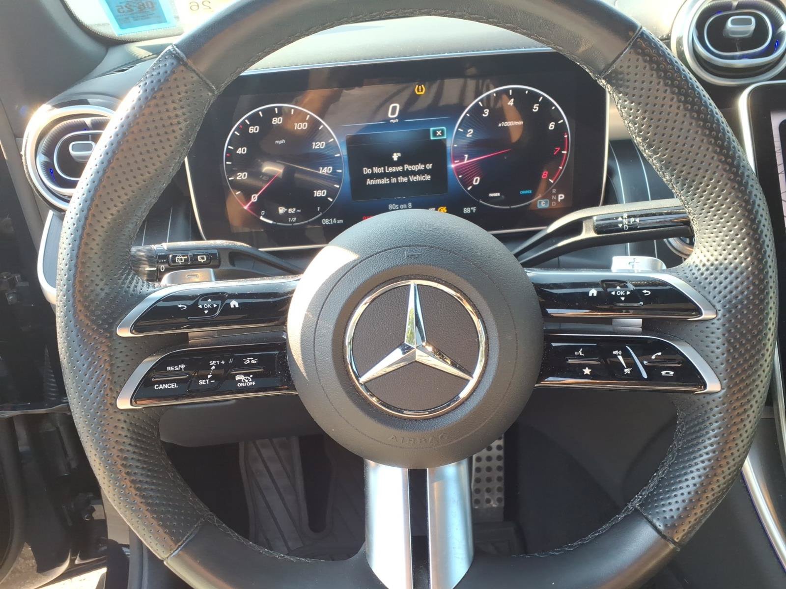 Used 2023 Mercedes-Benz GLC 300 4MATIC image 28