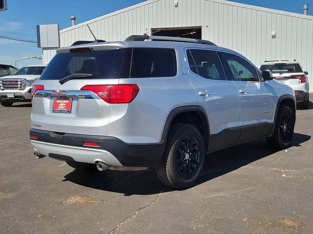 Used 2018 GMC Acadia SLT FWD image 4