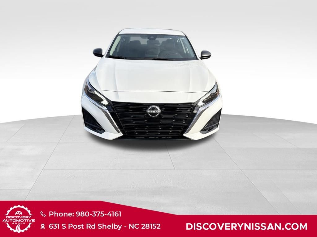 Certified 2025 Nissan Altima 2.5 S FWD image 2