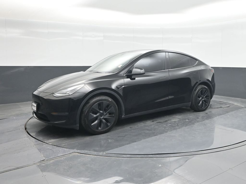 Used 2024 Tesla Model Y Long Range image 29