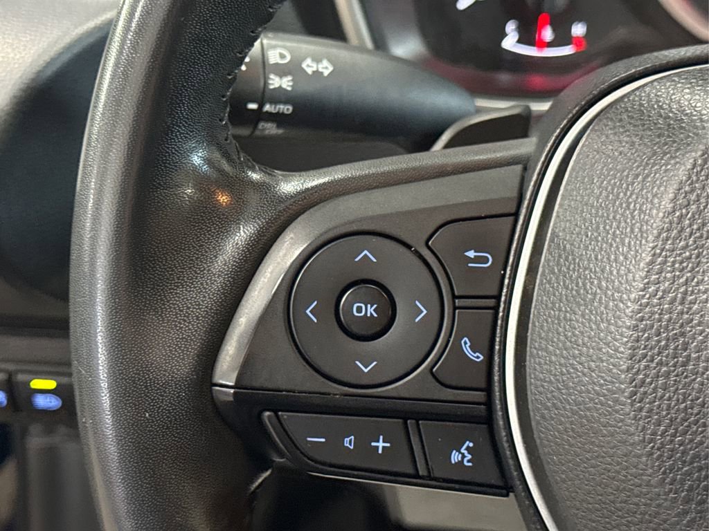 Used 2022 Toyota Corolla SE w/ SE Preferred Package image 22