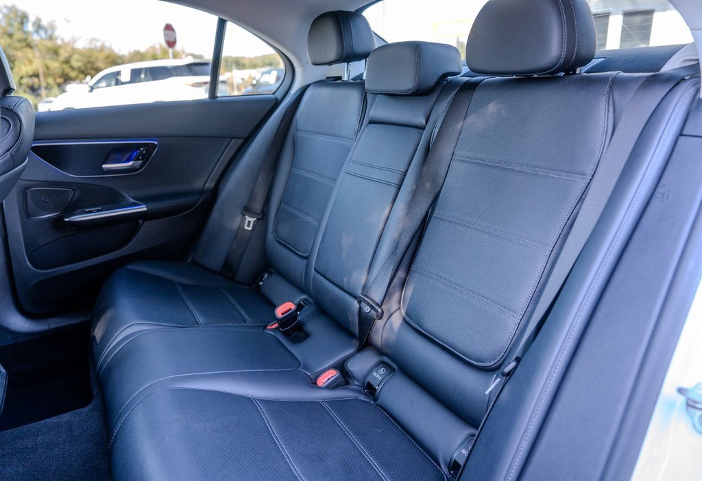 Used 2022 Mercedes-Benz C 300 Sedan image 19