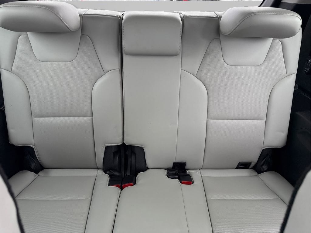 Used 2024 Kia Telluride SX Prestige w/ Towing Package image 39